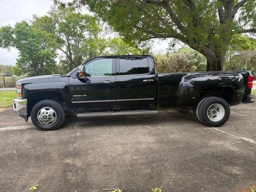 2017 Chevrolet Silverado 3500 LTZ
