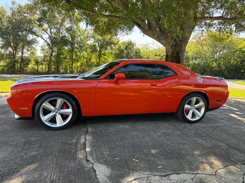2010 Dodge Challenger SRT8