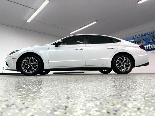 2021 Hyundai SONATA SEL