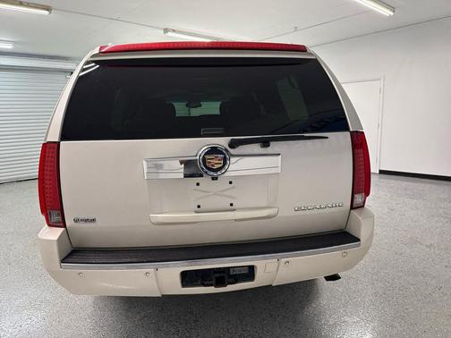 2011 Cadillac Escalade ESV Base