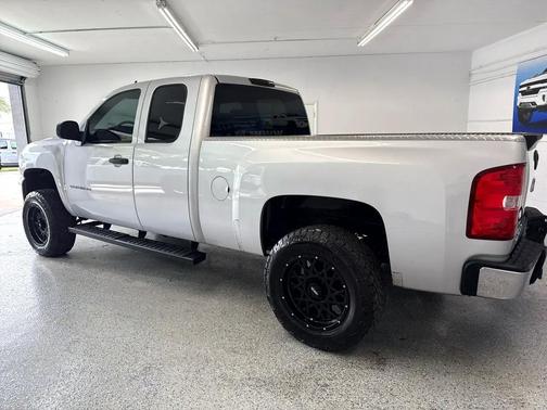 2011 Chevrolet Silverado 1500 LS