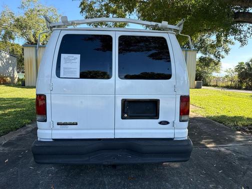 2006 Ford E250 Cargo