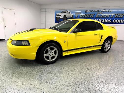 2002 Ford Mustang Base