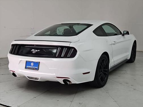 2017 Ford Mustang EcoBoost