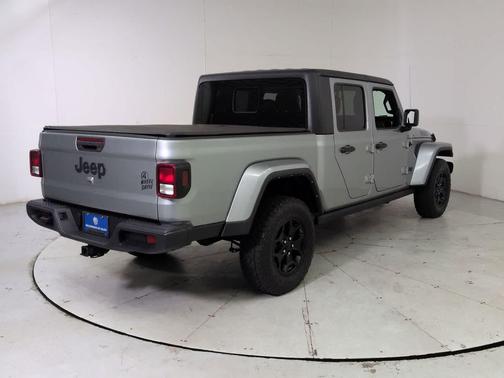 2021 Jeep Gladiator Willys 4x4