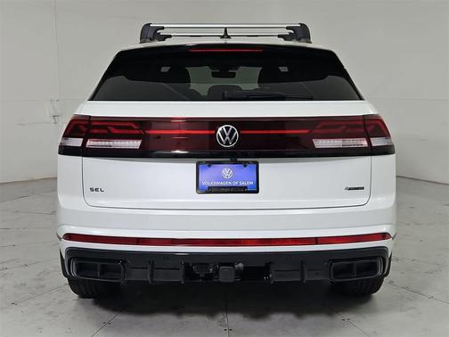 2026 Volkswagen Atlas Cross Sport 2.0T SEL