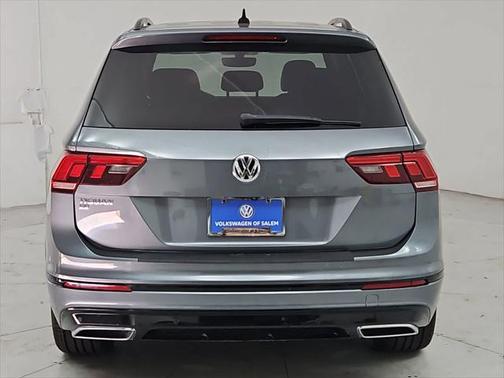 2020 Volkswagen Tiguan 2.0T SE R-Line Black