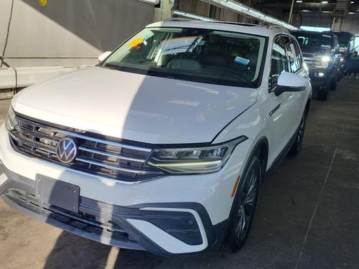 2022 Volkswagen Tiguan 2.0T SE