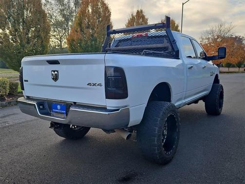 2018 RAM 2500 SLT Crew Cab 4x4 6'4' Box