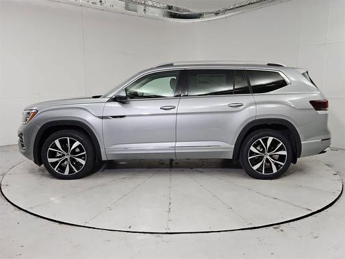 2026 Volkswagen Atlas 2.0T SEL Premium R-Line 4MOTION