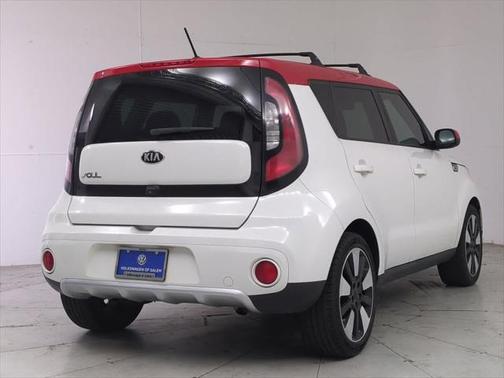 2017 Kia Soul +