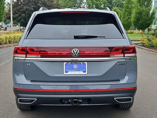 2025 Volkswagen Atlas 2.0T SE w/Technology 4MOTION