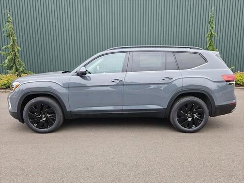 2025 Volkswagen Atlas 2.0T SE w/Technology 4MOTION