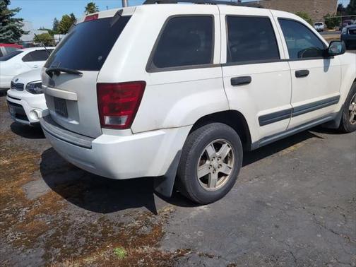 2006 Jeep Grand Cherokee Laredo