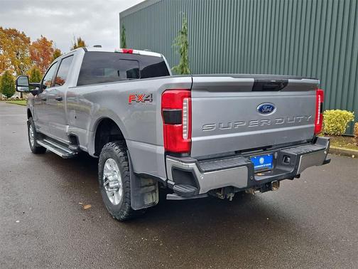 2023 Ford F-350 XLT