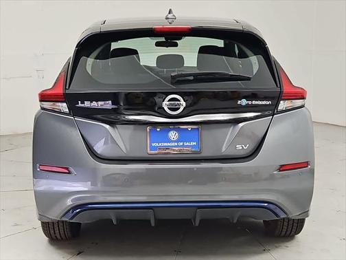 2022 Nissan Leaf SV 40 kWh