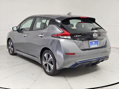2022 Nissan Leaf SV 40 kWh