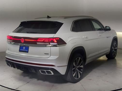 2026 Volkswagen Atlas Cross Sport 2.0T SEL Premium