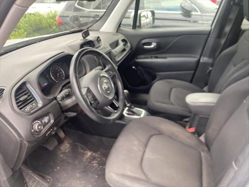 2020 Jeep Renegade Altitude