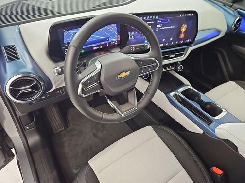 2024 Chevrolet Equinox EV 2LT