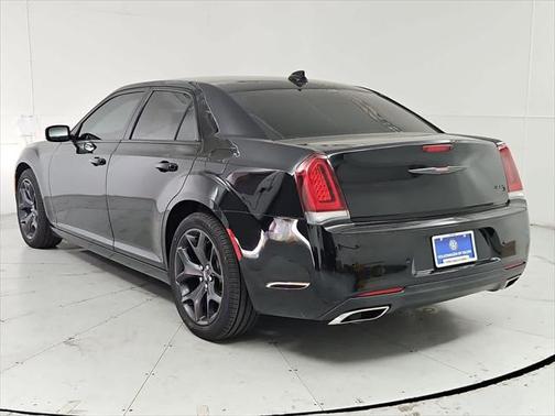 2021 Chrysler 300 S