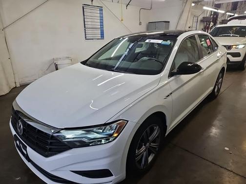 2020 Volkswagen Jetta 1.4T R-Line