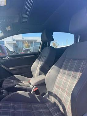 2011 Volkswagen GTI 2-Door