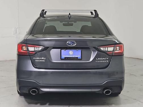 2022 Subaru Legacy Touring XT