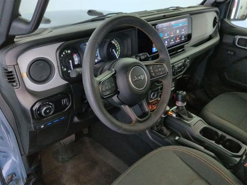 2024 Jeep Wrangler 4xe Willys