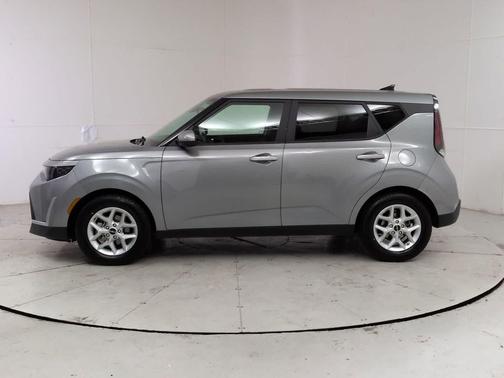 Steel Gray 2023 Kia Soul LX