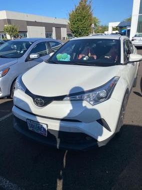 2018 Toyota C-HR XLE Premium