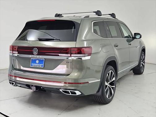 2025 Volkswagen Atlas 2.0T SEL Premium R-Line 4MOTION