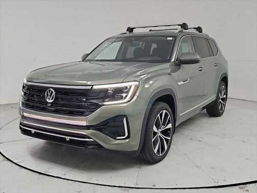 2025 Volkswagen Atlas 2.0T SEL Premium R-Line 4MOTION