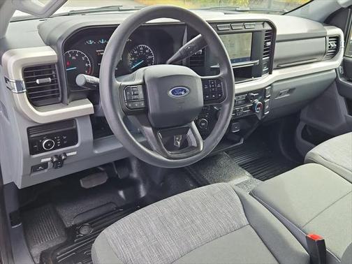 2023 Ford F-350 XLT