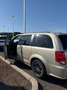2015 Dodge Grand Caravan R/T