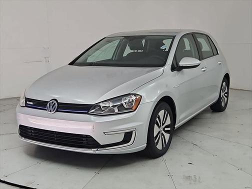 2016 Volkswagen e-Golf SE