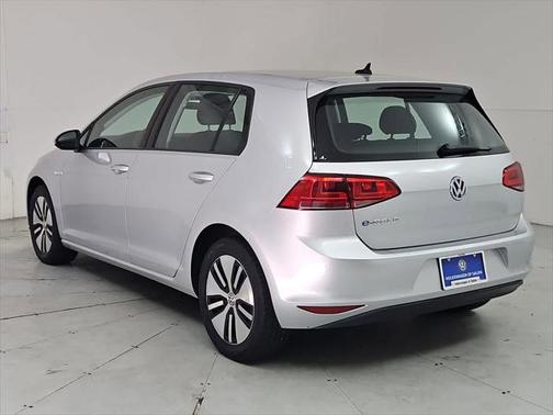 2016 Volkswagen e-Golf SE