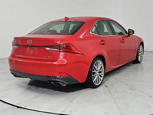 2018 Lexus IS 300 Base