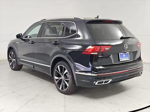 2022 Volkswagen Tiguan 2.0T SEL R-Line 4MOTION