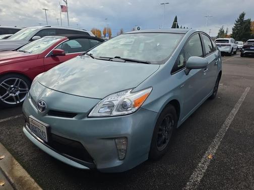 2014 Toyota Prius Three