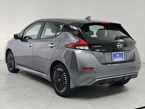 2024 Nissan Leaf SV PLUS