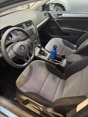 2016 Volkswagen e-Golf SE