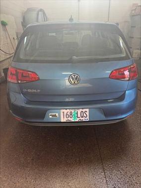 2016 Volkswagen e-Golf SE