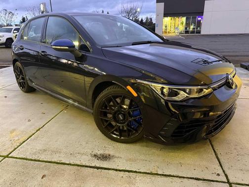 2023 Volkswagen Golf R 20th Anniversary Edition