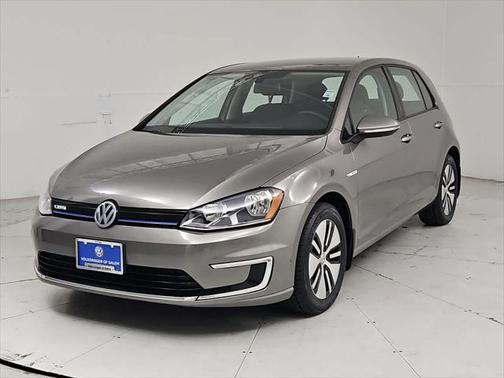 2016 Volkswagen e-Golf SE