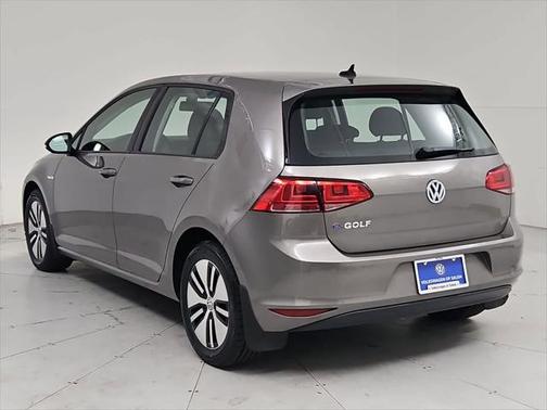 2016 Volkswagen e-Golf SE