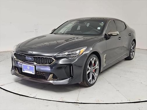 2019 Kia Stinger GT2