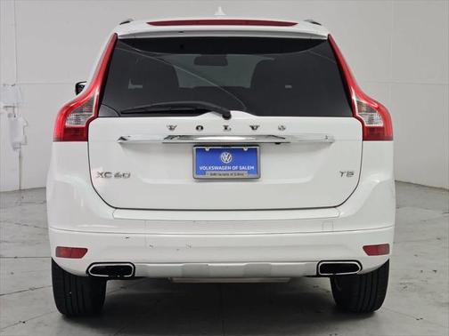 2015 Volvo XC60 T5 Premier
