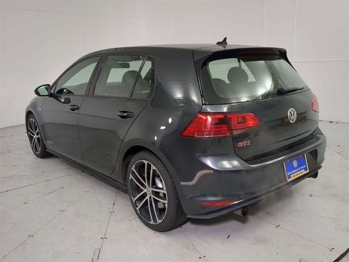 2017 Volkswagen Golf GTI 2.0T S 4-Door