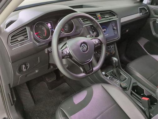 2020 Volkswagen Tiguan 2.0T SE 4MOTION